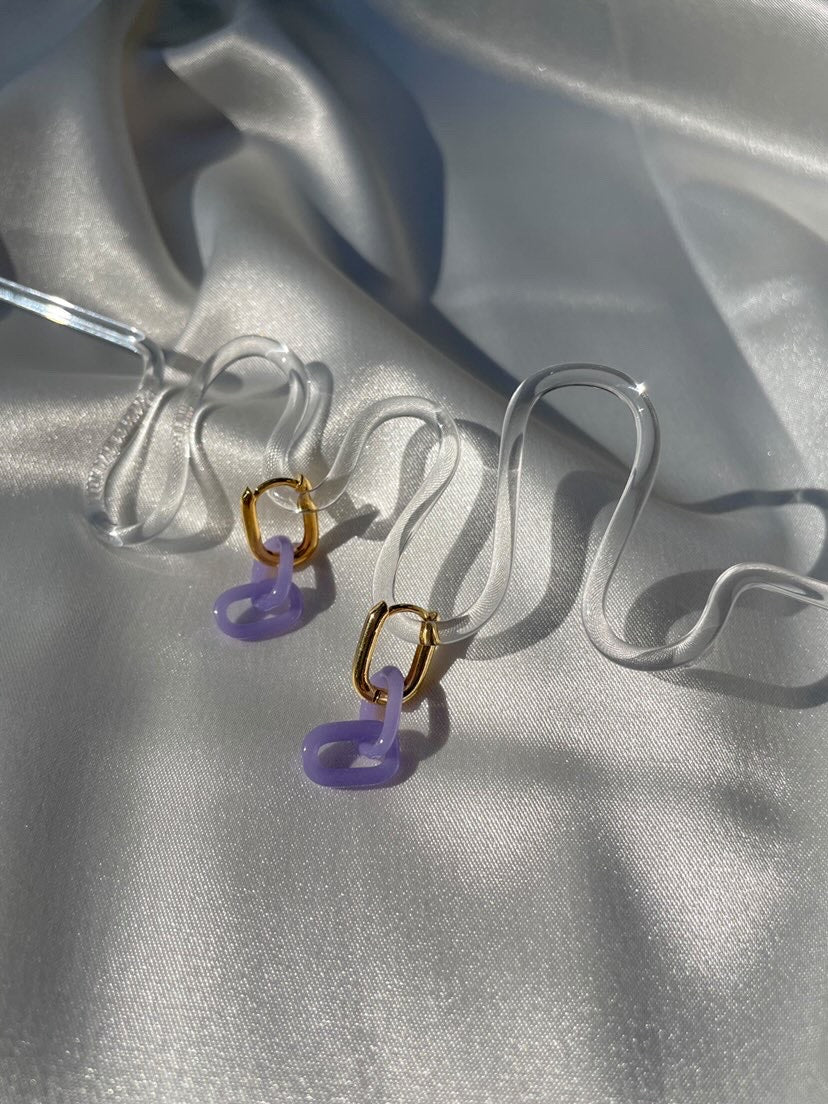 Gold and Glass Chain Link Earrings - Periwinkle