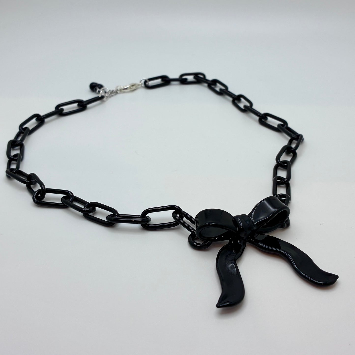 Bow Necklace - Black