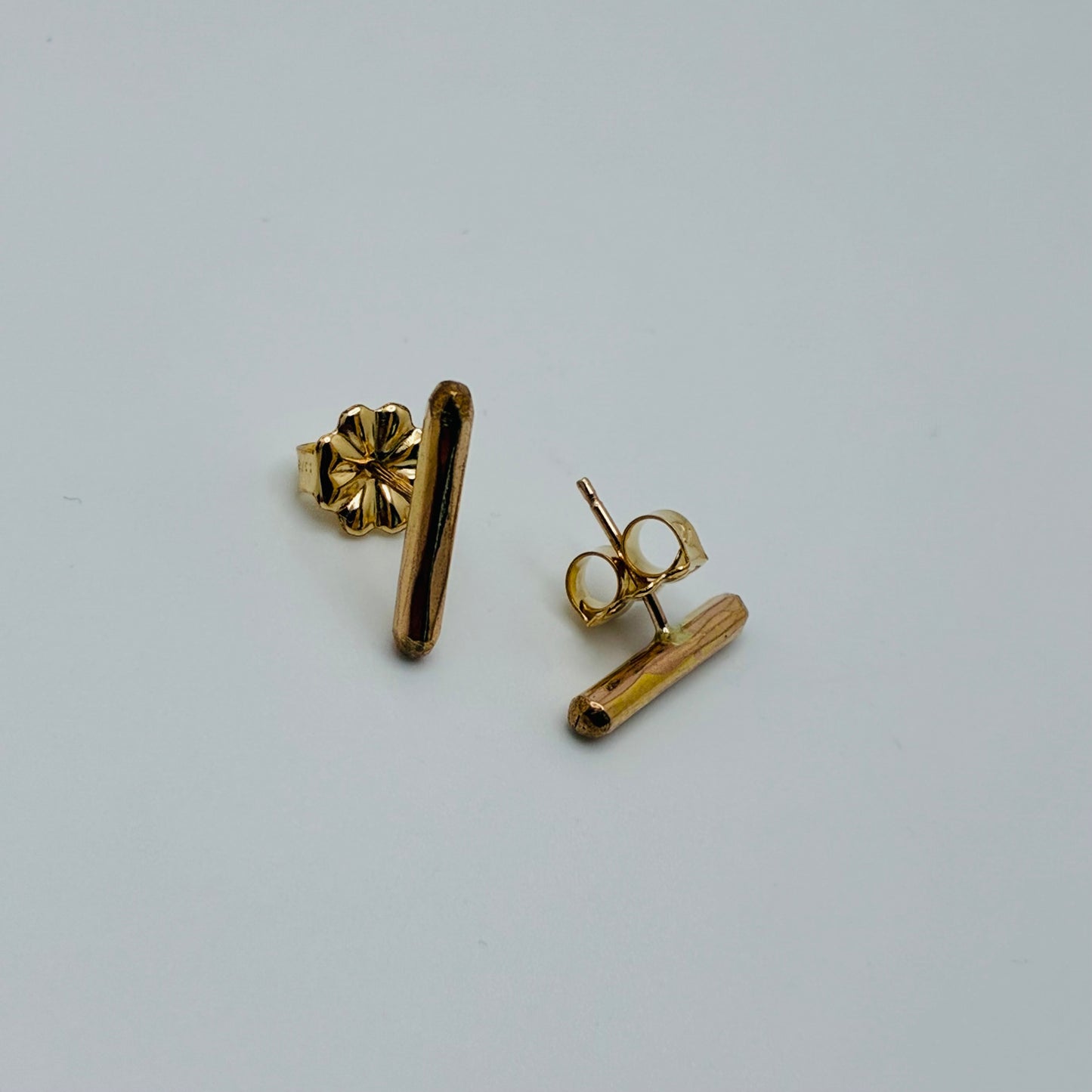 "Bar Stud" - Gold Earrings
