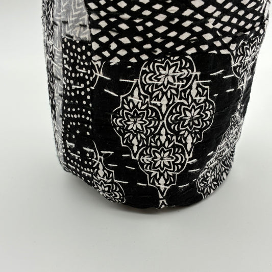 Knot Bag - Kantha Black & White