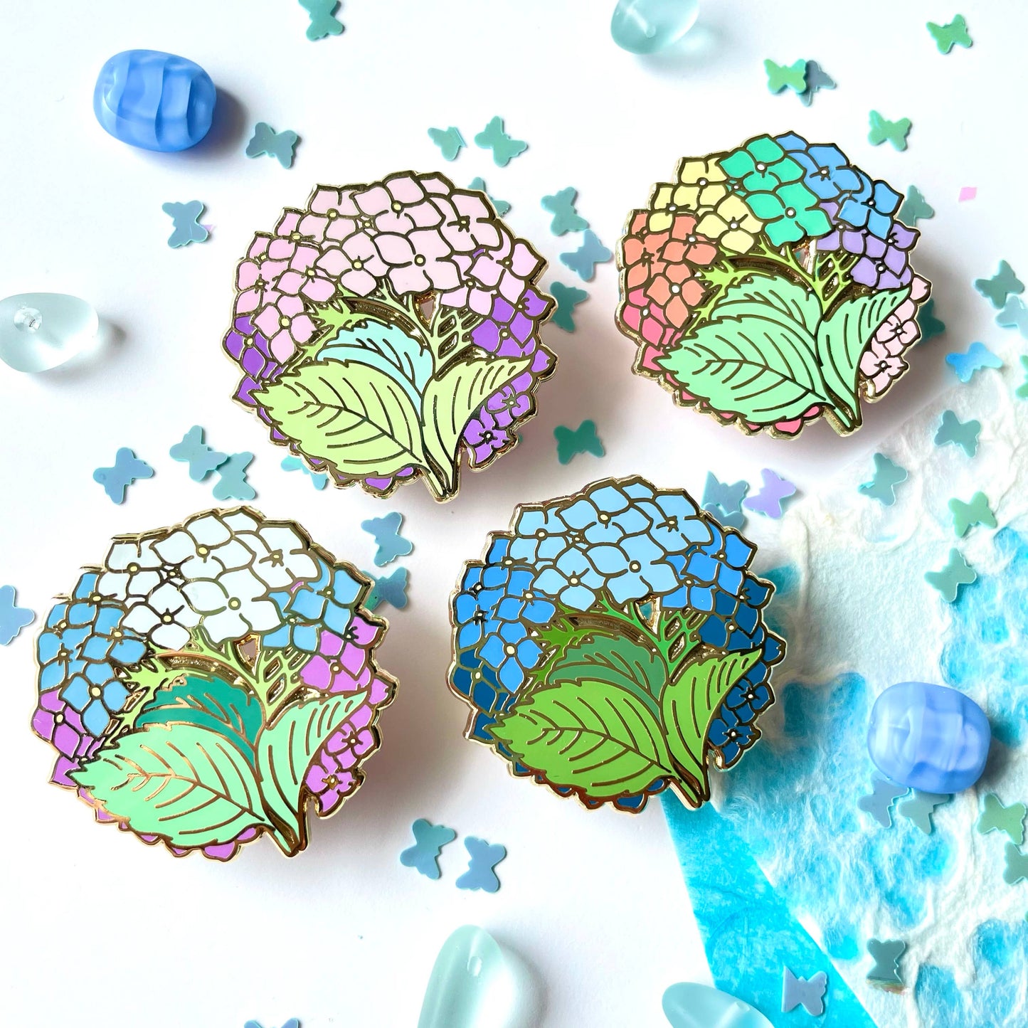 Hydrangea / Ajisai • Japanese Floral Pin