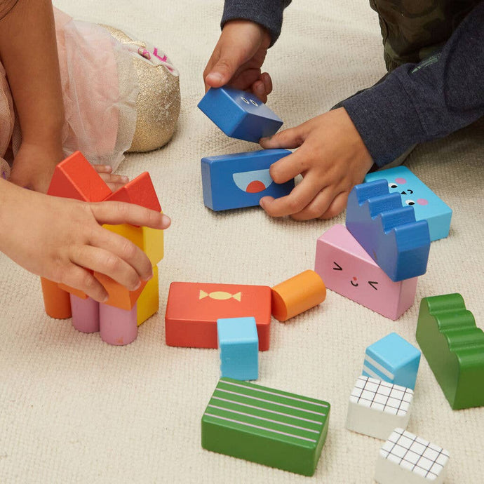 WOODEN BUILDING BLOCKS