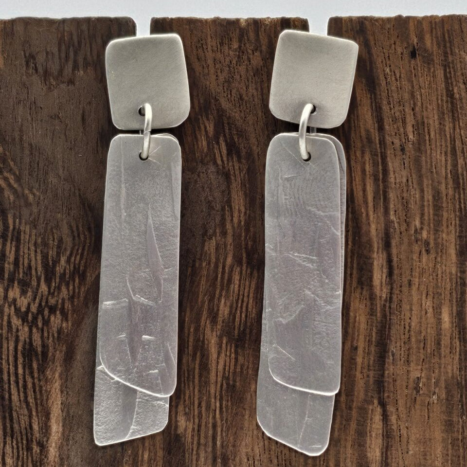 Textured Wind Letter Earrings