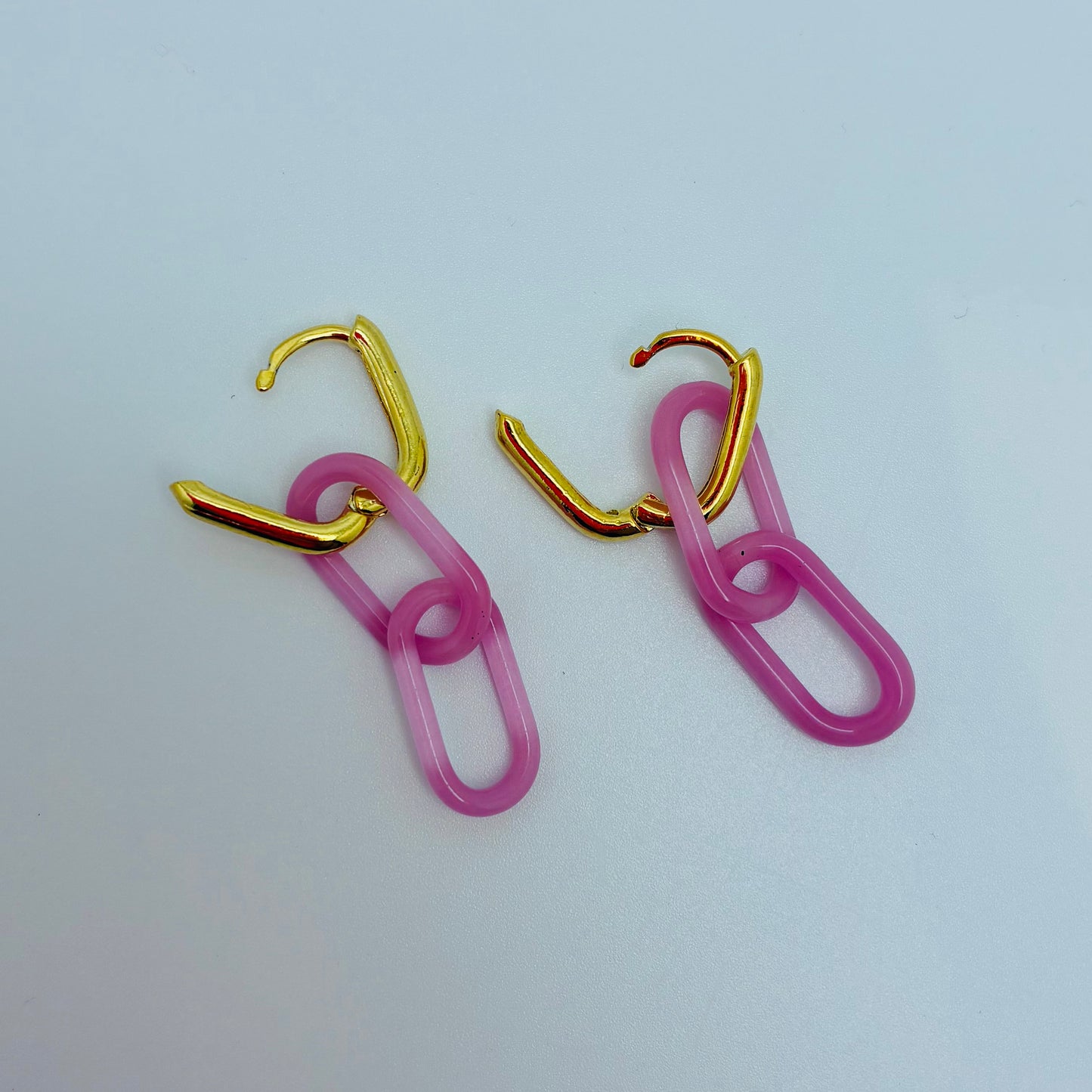 Gold and Glass Chain link Earrings - Pink