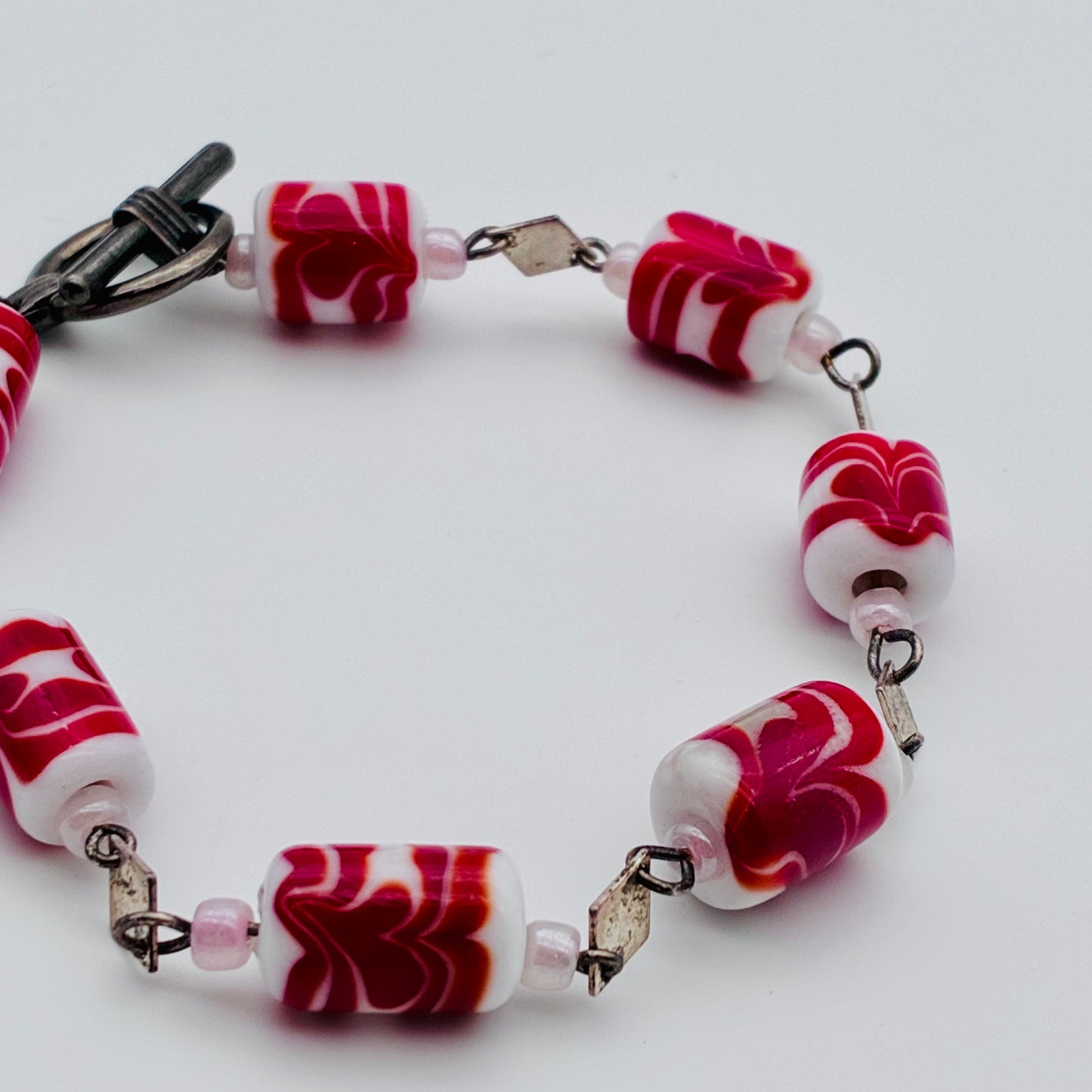 92 - Red Heart Bead Bracelet