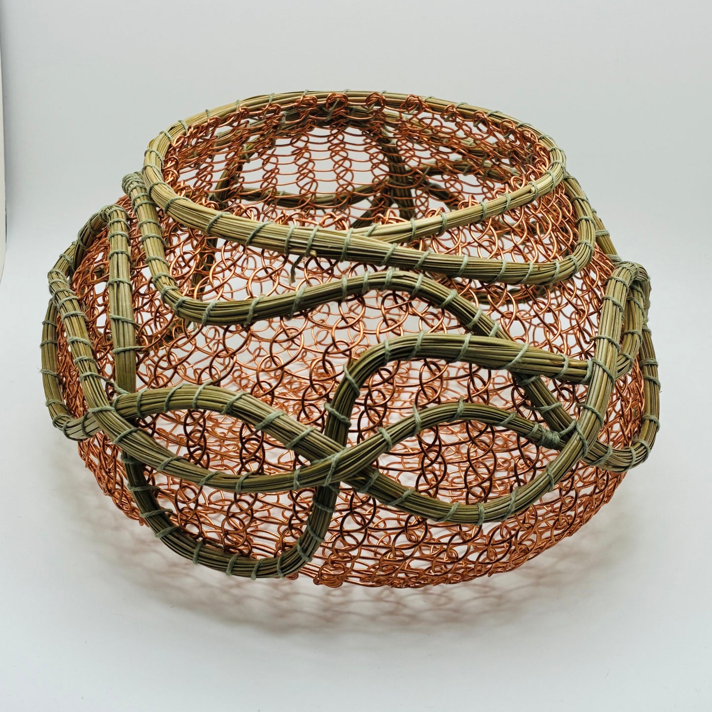 "Meadow Green" Pine and Wire Basket