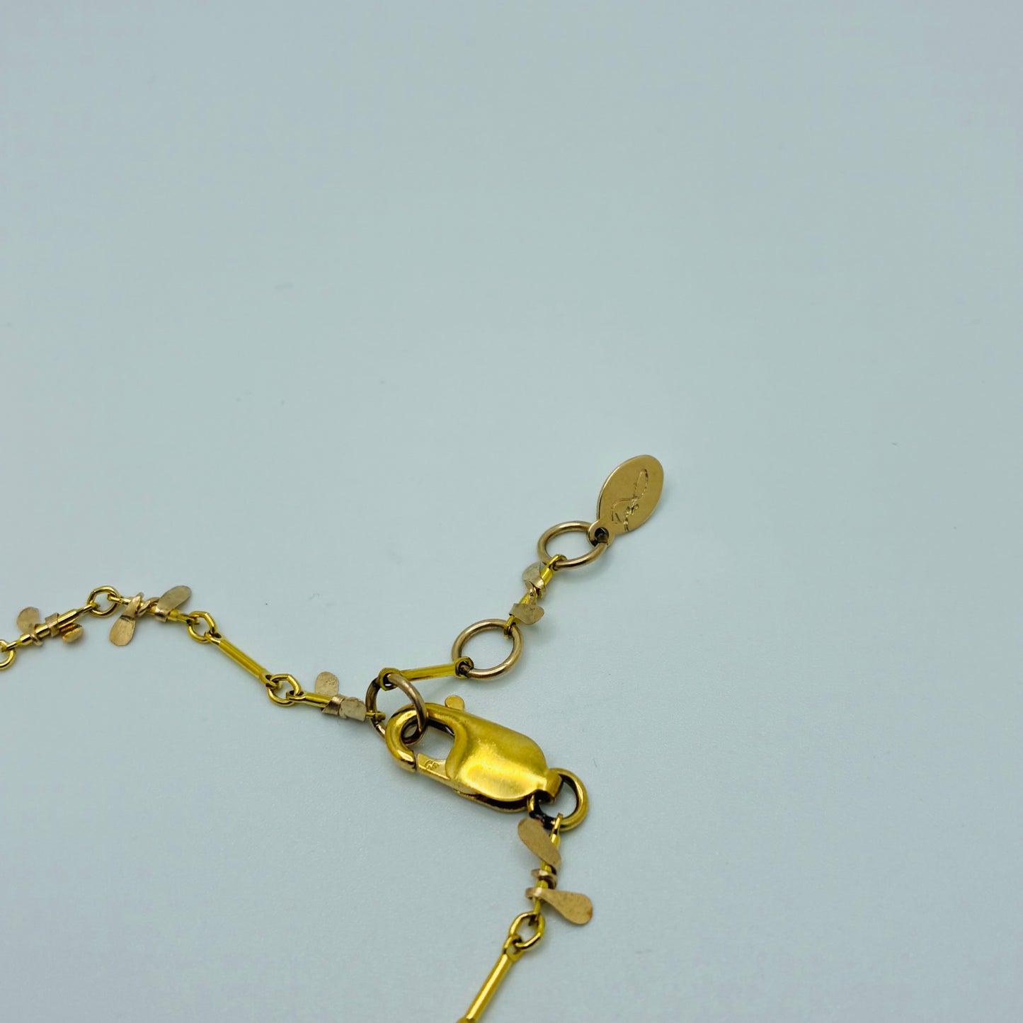 "Sweet Pea" - Gold Bracelet