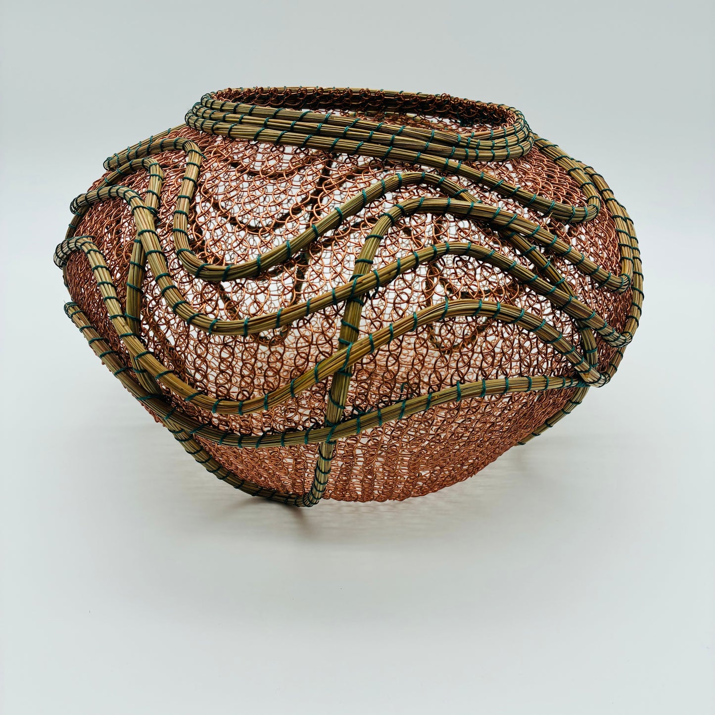 "Deco Swirls" Pine and Wire Basket