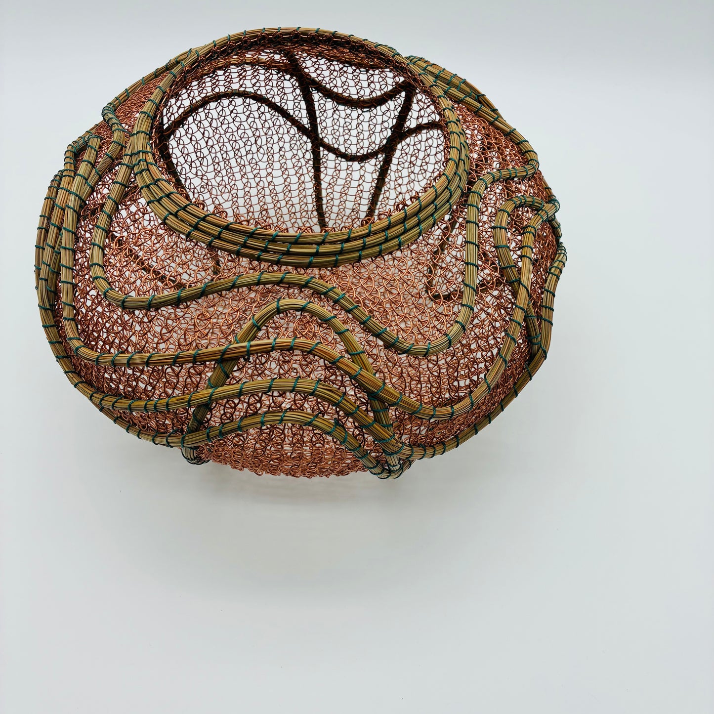 "Deco Swirls" Pine and Wire Basket