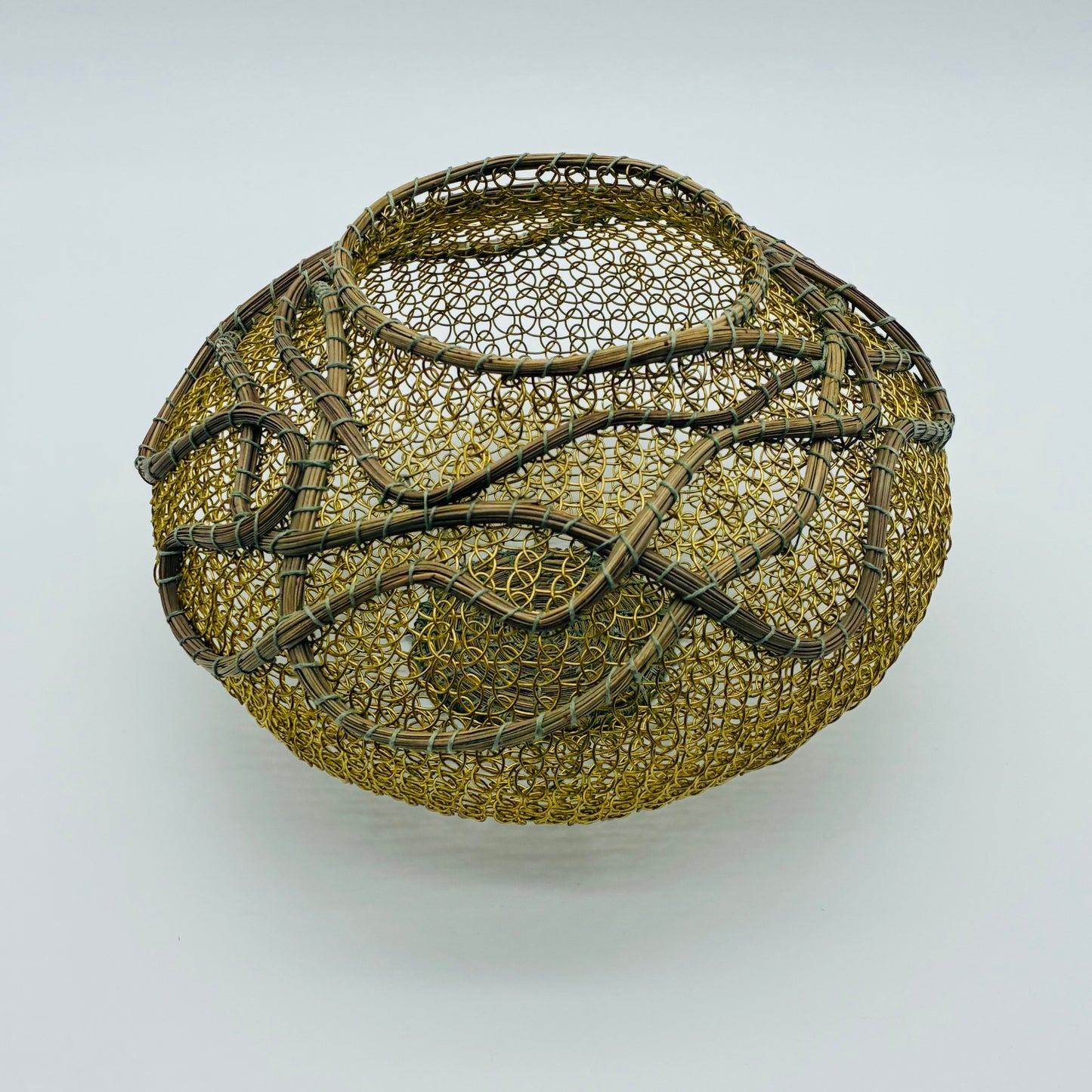 "Switchbacks" Pine and Wire Basket