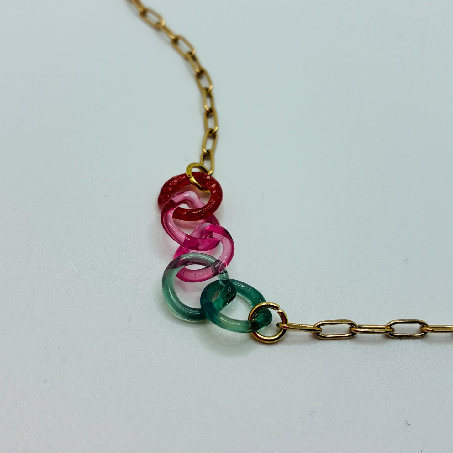 Small Borosilicate Glass Split Link Necklace
