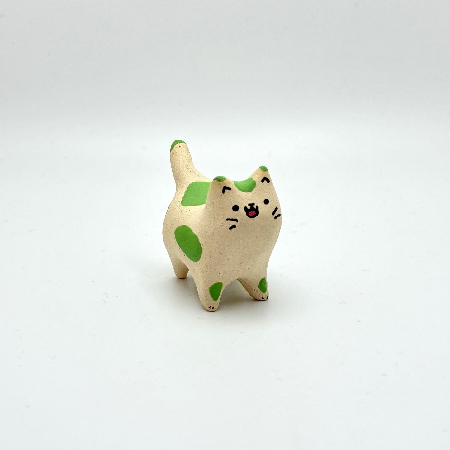 Expressive Ceramic Cats