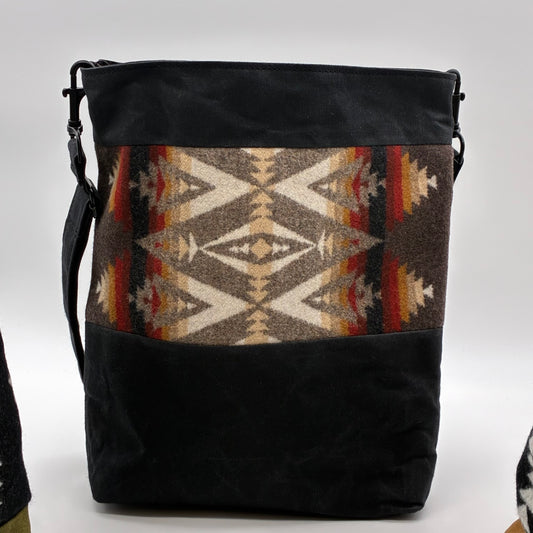 Medium Waxed Canvas Tote w/Pendleton Wool