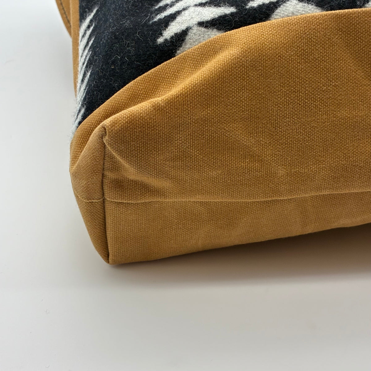 Medium Waxed Canvas Tote w/Pendleton Wool