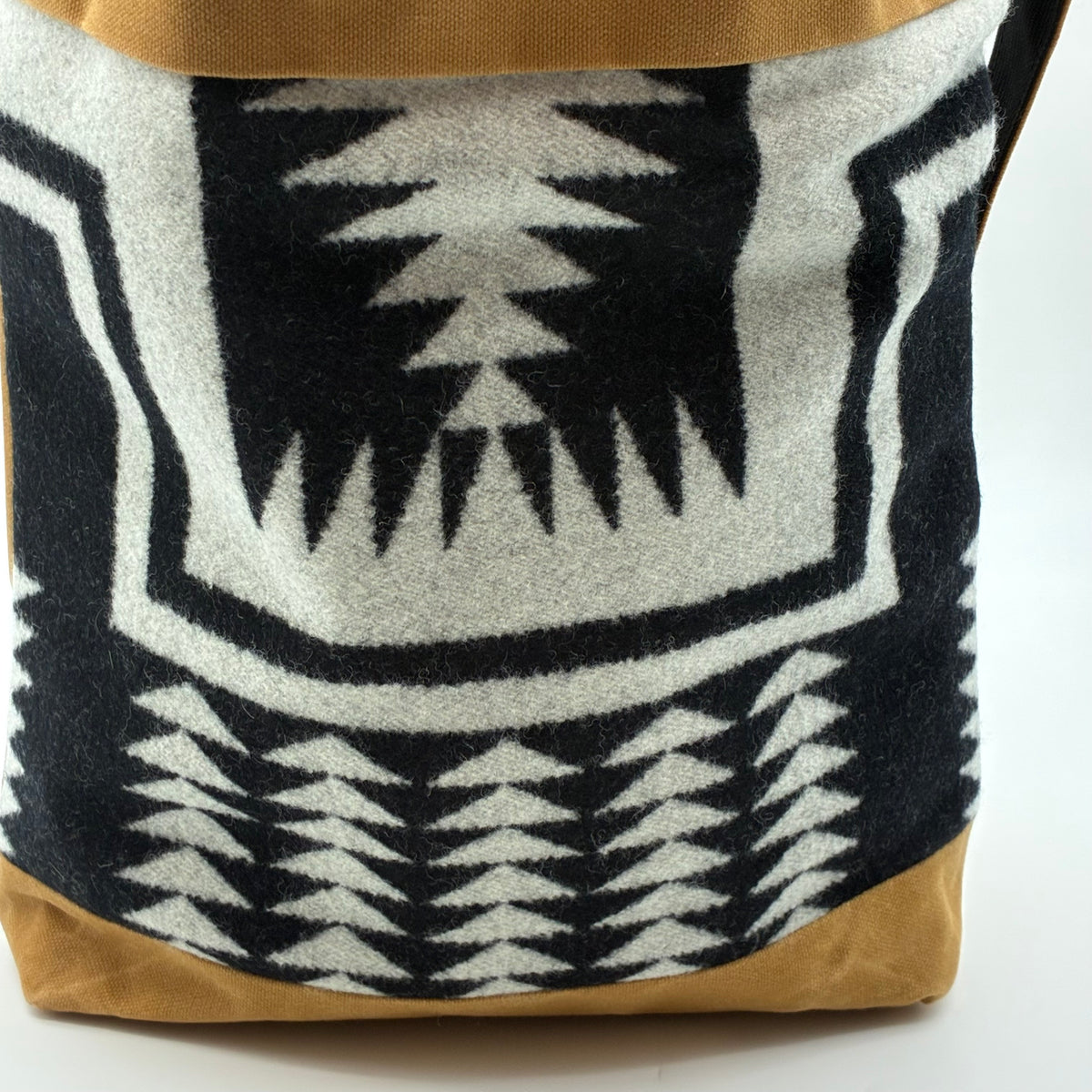 Medium Waxed Canvas Tote w/Pendleton Wool