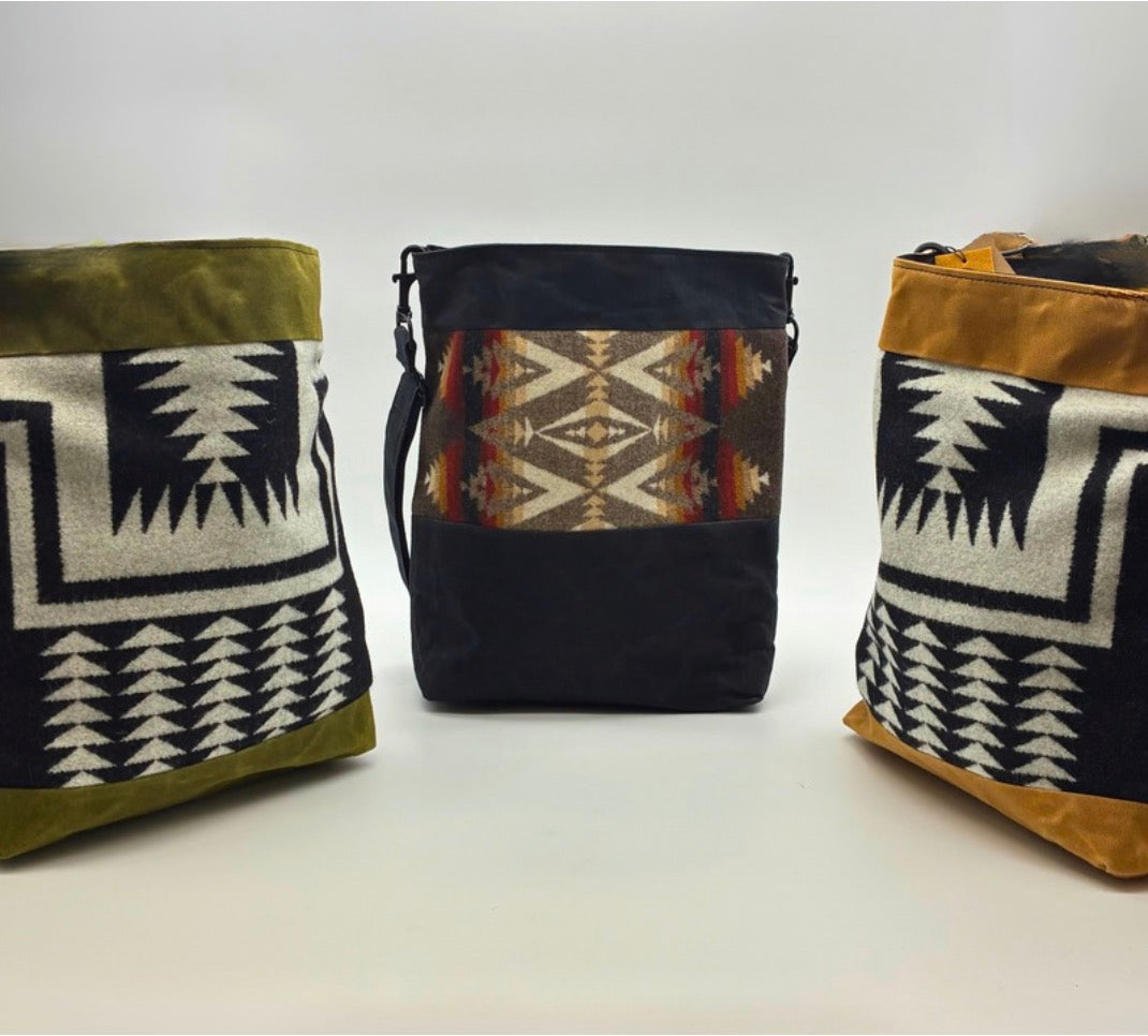 Medium Waxed Canvas Tote w/Pendleton Wool