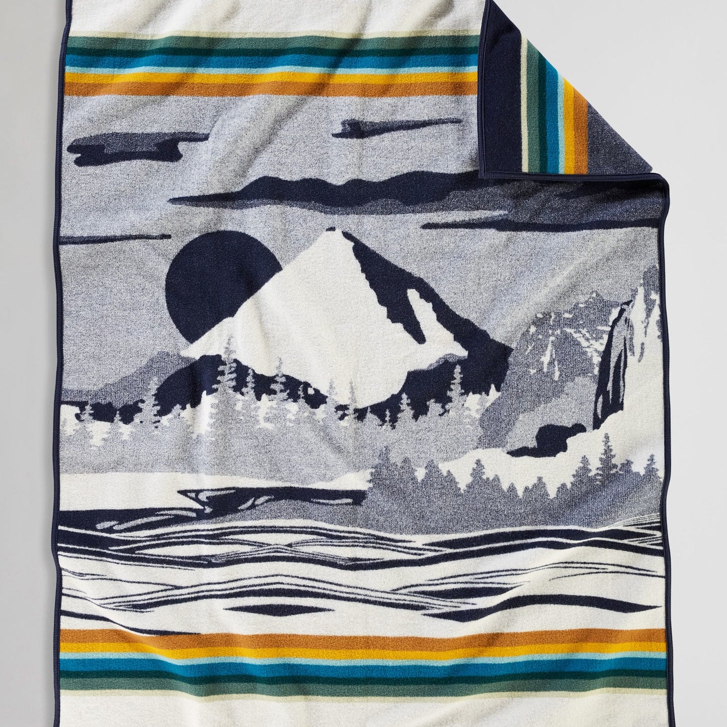 Pacific Wonderland - Blanket