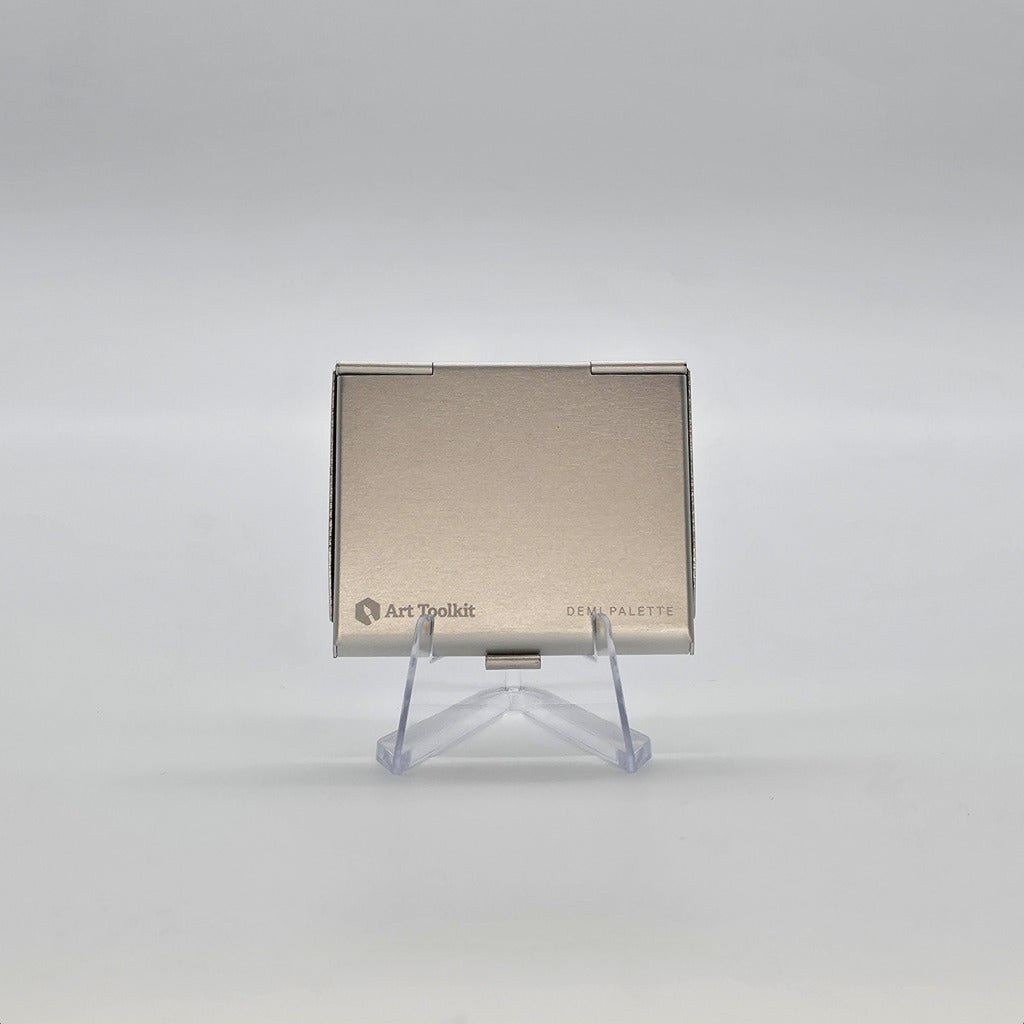 Demi Palette With Assorted Pans - Silver